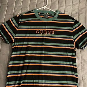 Guess T-shirt